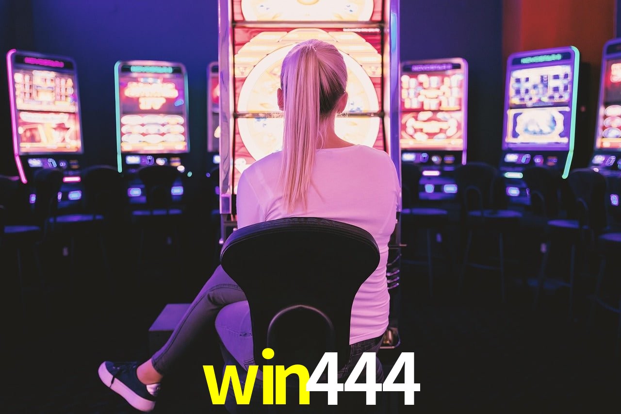 Live Casino win444